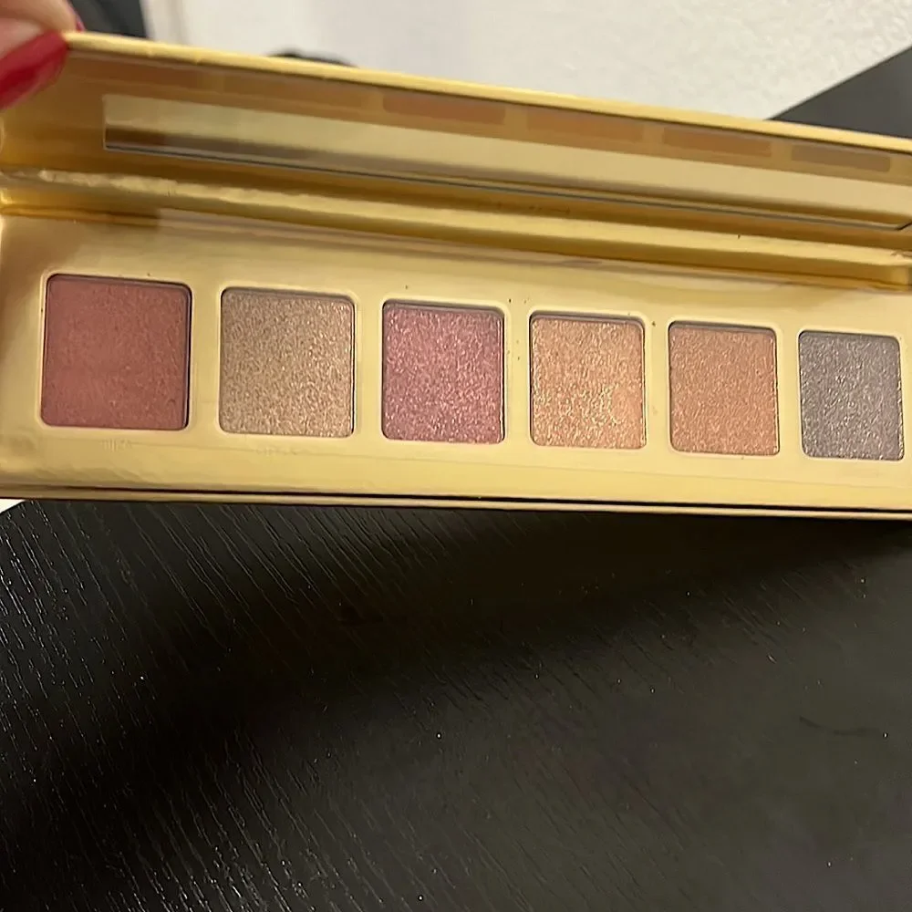 Eloise Sahara Nights Sparkly Eyeshadow Palette